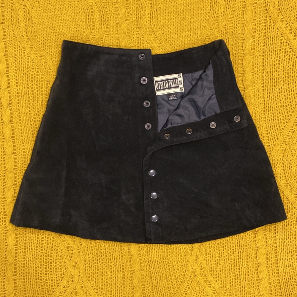 Vintage Black Leather Button-Up Women's Skirt